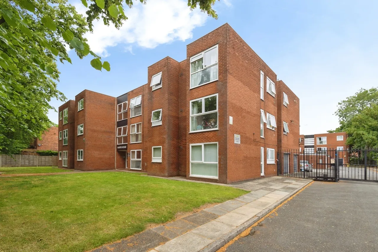 2 bed flat for sale — Slade Lane, Manchester, Greater Manchester, M19