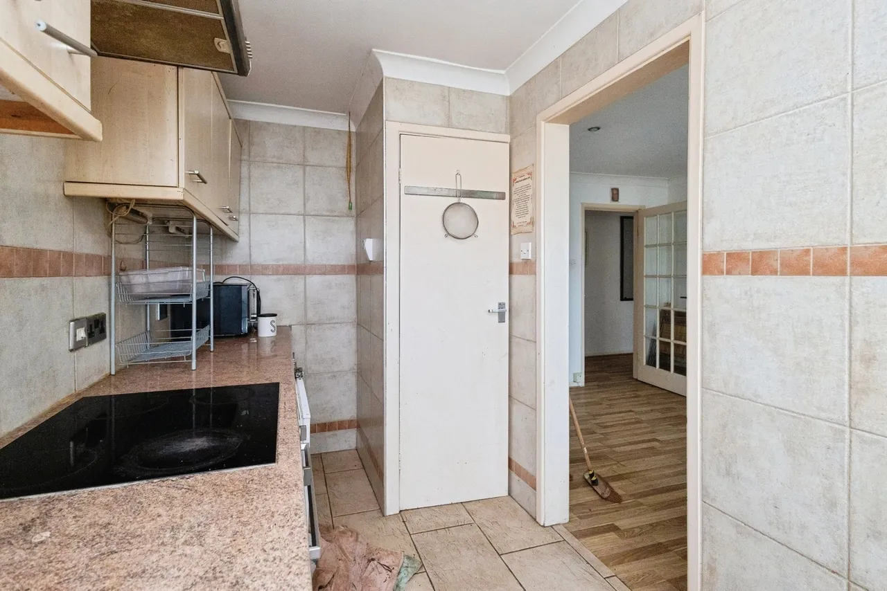 Slade Lane, Manchester, Greater Manchester, M19, photo 4