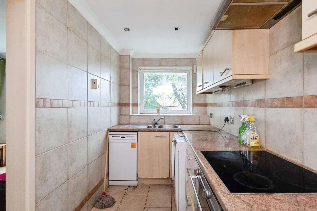 Slade Lane, Manchester, Greater Manchester, M19, photo 6
