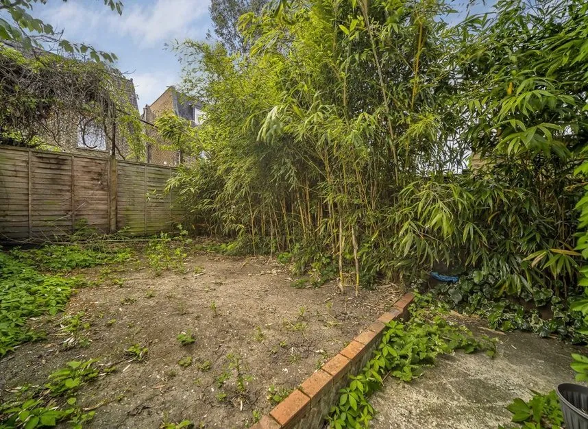Birkbeck Avenue, Acton, W3, photo 2