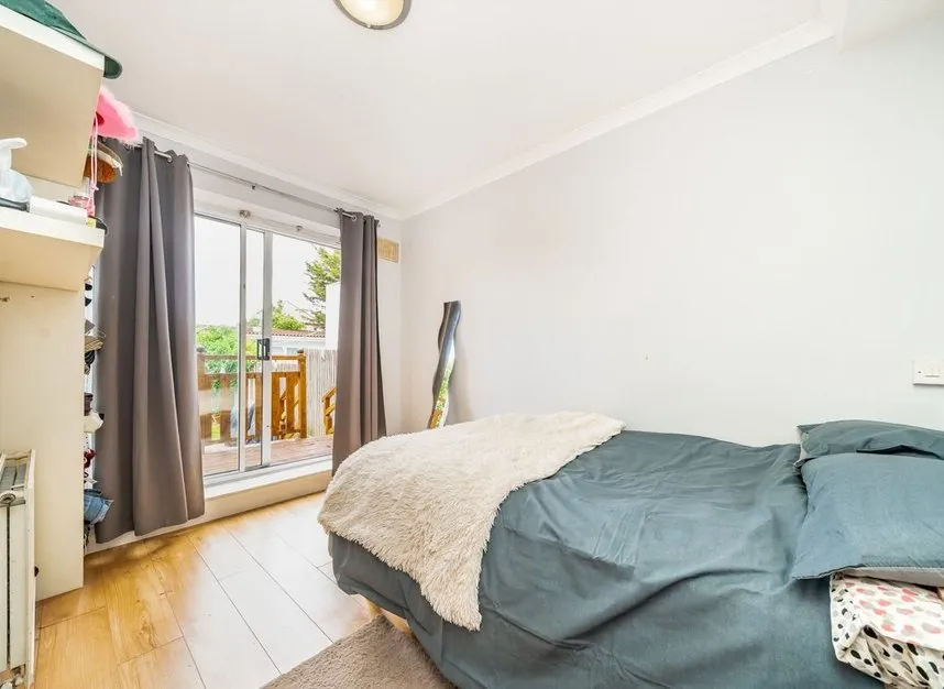 Wood Lane, Isleworth, TW7, photo 4