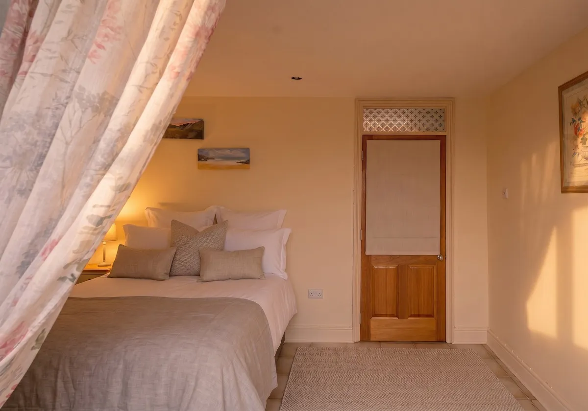 Upper East Hayes, Bath, BA1, photo 9
