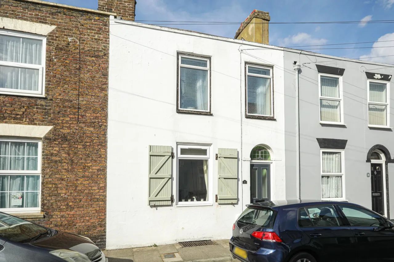 3 bed house for sale, Princes Street, Deal, CT14