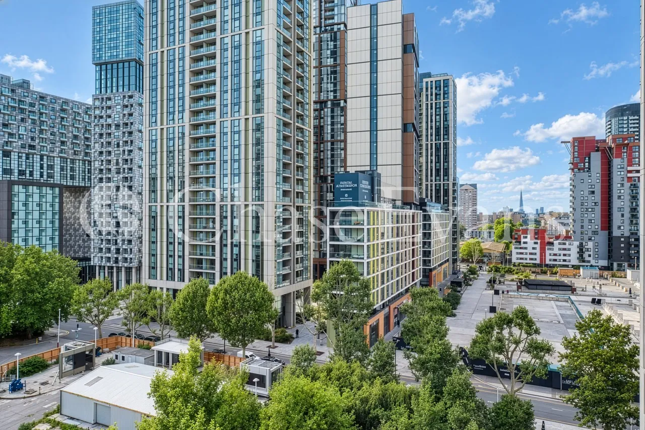 Pan Peninsula Square, Canary Wharf, E14, photo 15