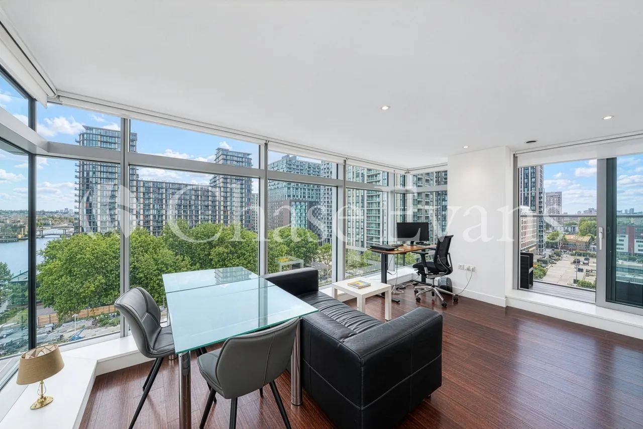 2 bed flat for sale, Pan Peninsula Square, Canary Wharf, E14