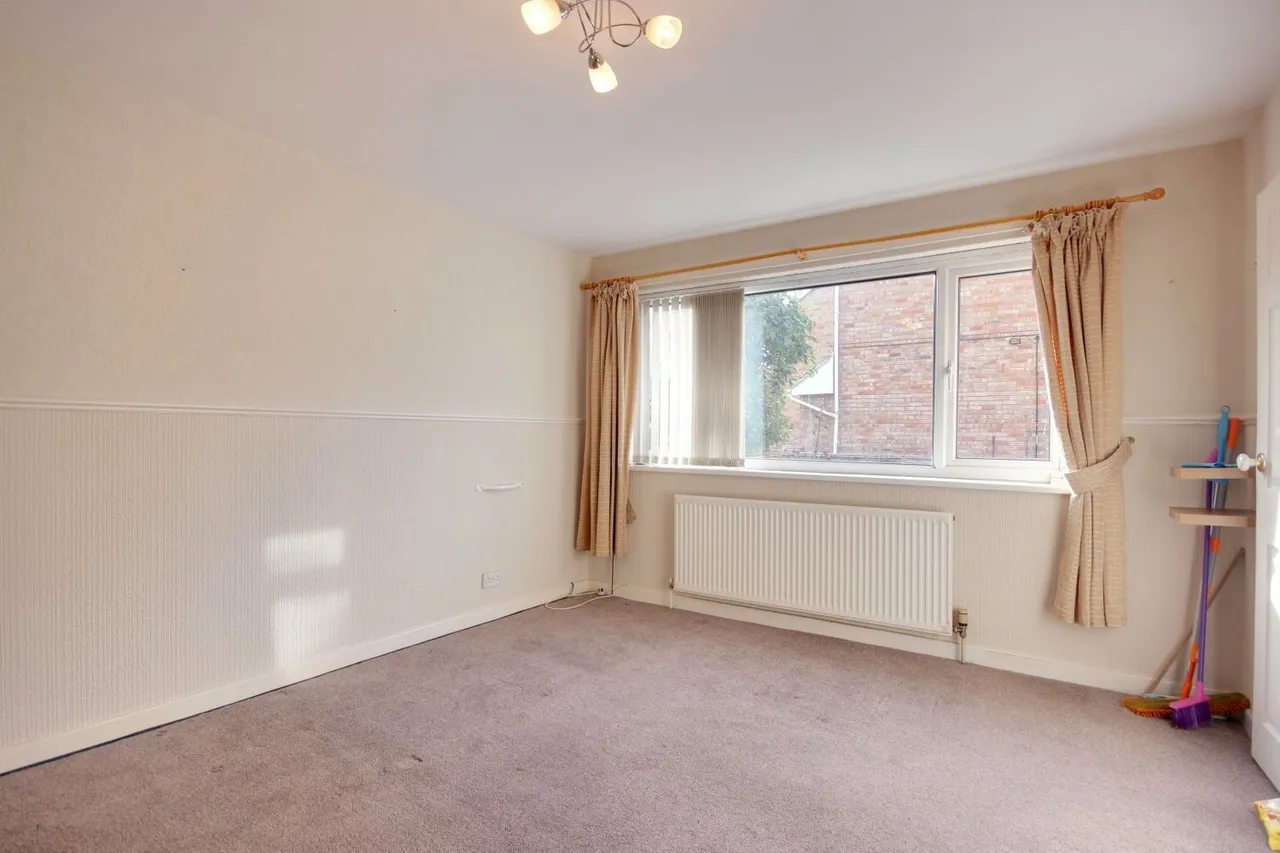 Langdale Avenue, Beverley, HU17, photo 10