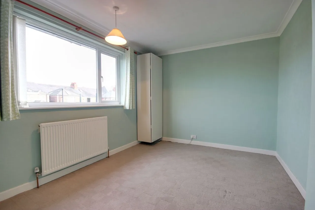 Langdale Avenue, Beverley, HU17, photo 13