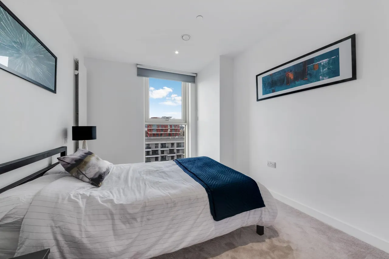 Carrick House, Royal Wharf, E16, photo 9