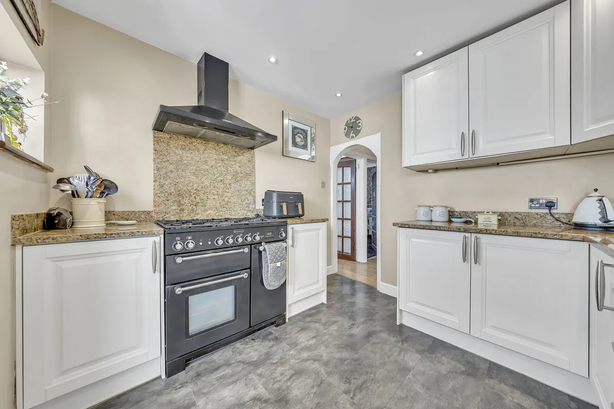 Mashiters Hill, Romford, RM1, photo 12