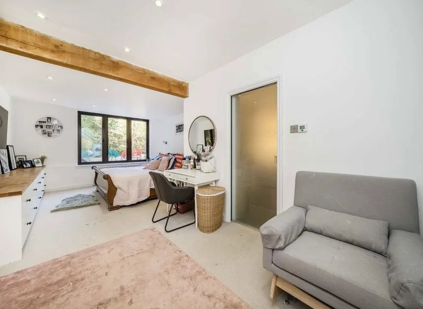 Walton Road, Molesey, KT8, photo 5
