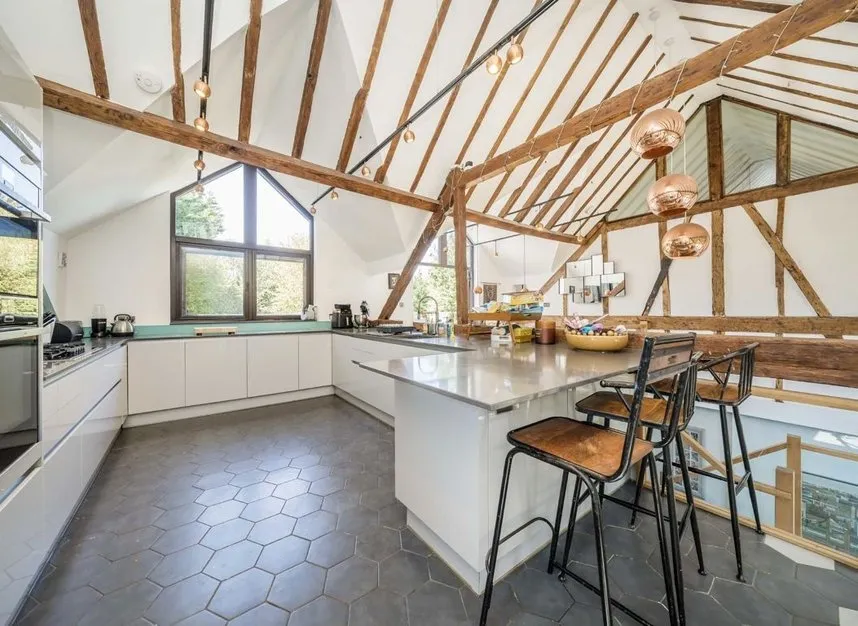 Walton Road, Molesey, KT8, photo 3