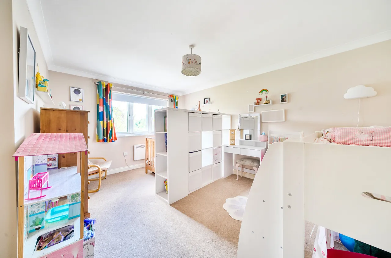 Lelant Drive, Four Marks, GU34, photo 5