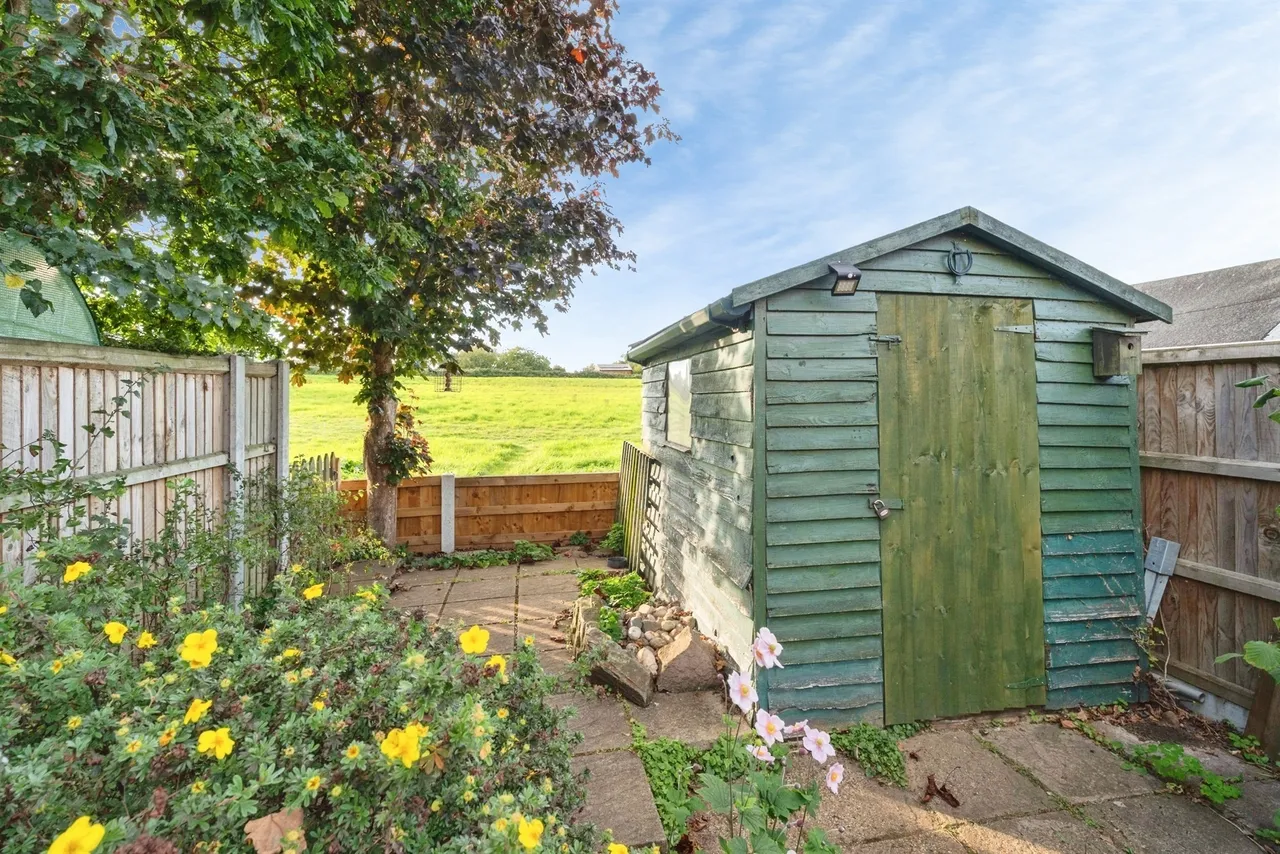 Batterby Green, Hempton, NR21, photo 19