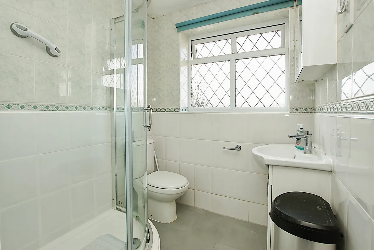 Cade Close, Stoke Gifford, Bristol, Gloucestershire, BS34, photo 11