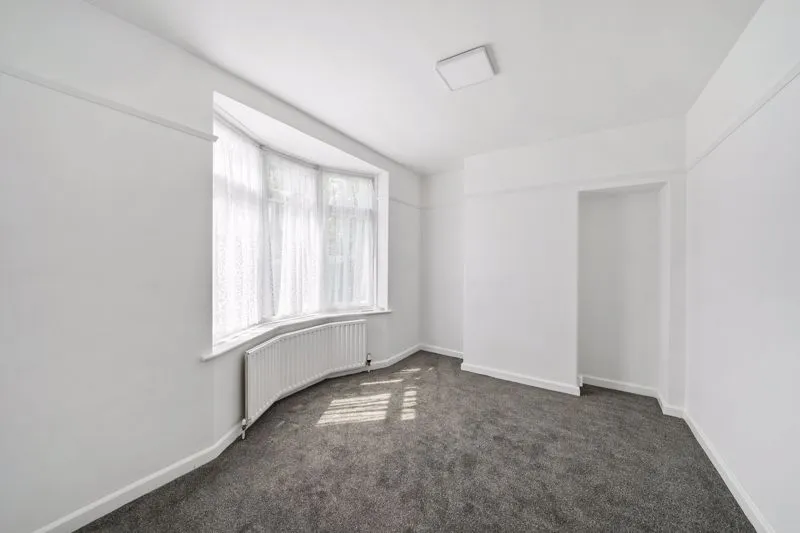 Wrythe Lane, Carshalton SM5 1TX, photo 4