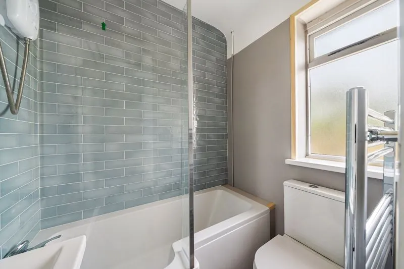 Wrythe Lane, Carshalton SM5 1TX, photo 11
