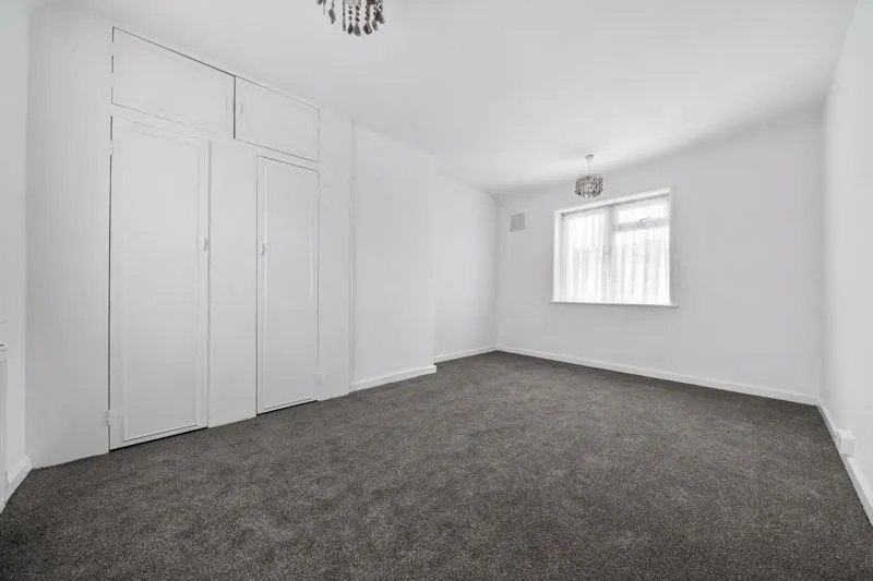 Wrythe Lane, Carshalton SM5 1TX, photo 9