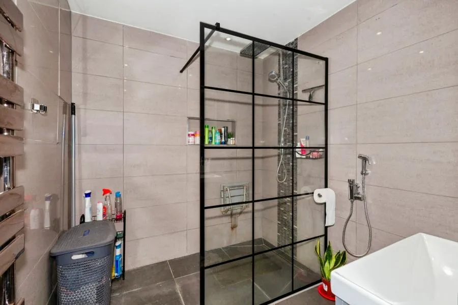 Spackmans Way, Slough, SL1, photo 17