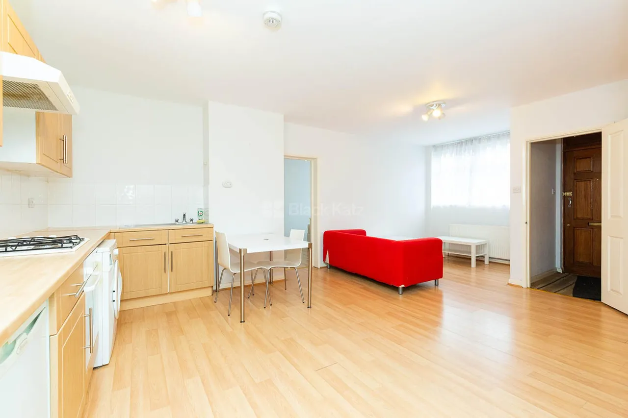1 bed flat to rent, Windus Road, N16