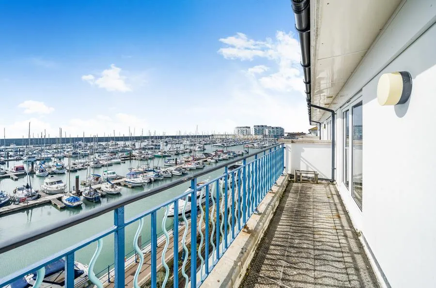 The Strand, Brighton Marina Village, BN2, photo 14