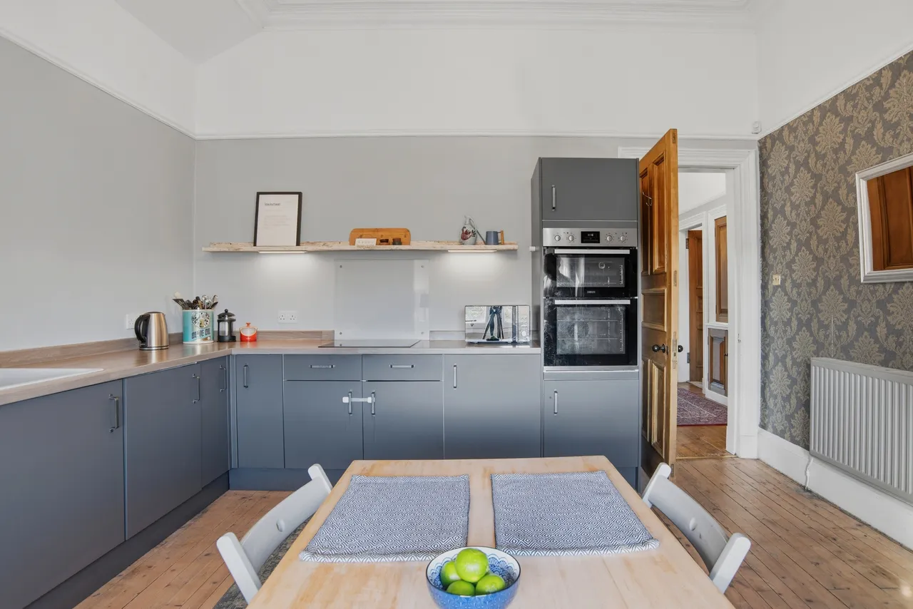 St Andrews Drive, Pollokshields, G41, photo 6