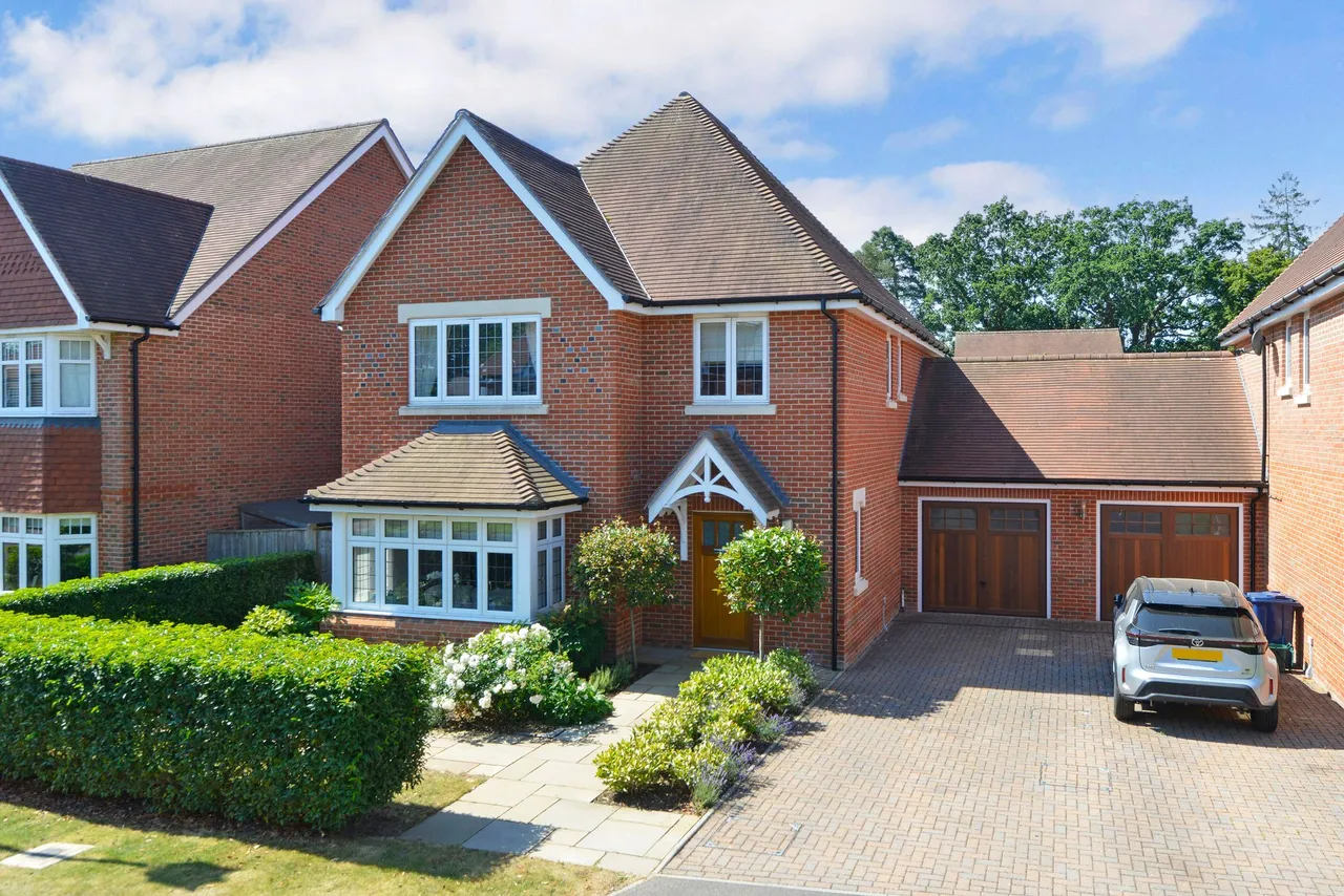 4 bed house for sale, Newlands, Cranleigh, GU6