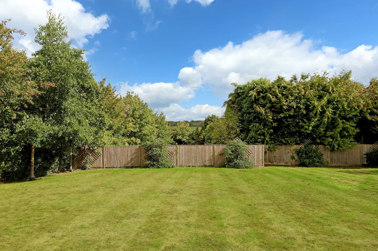 Penn Road, Knotty Green, HP9, photo 12
