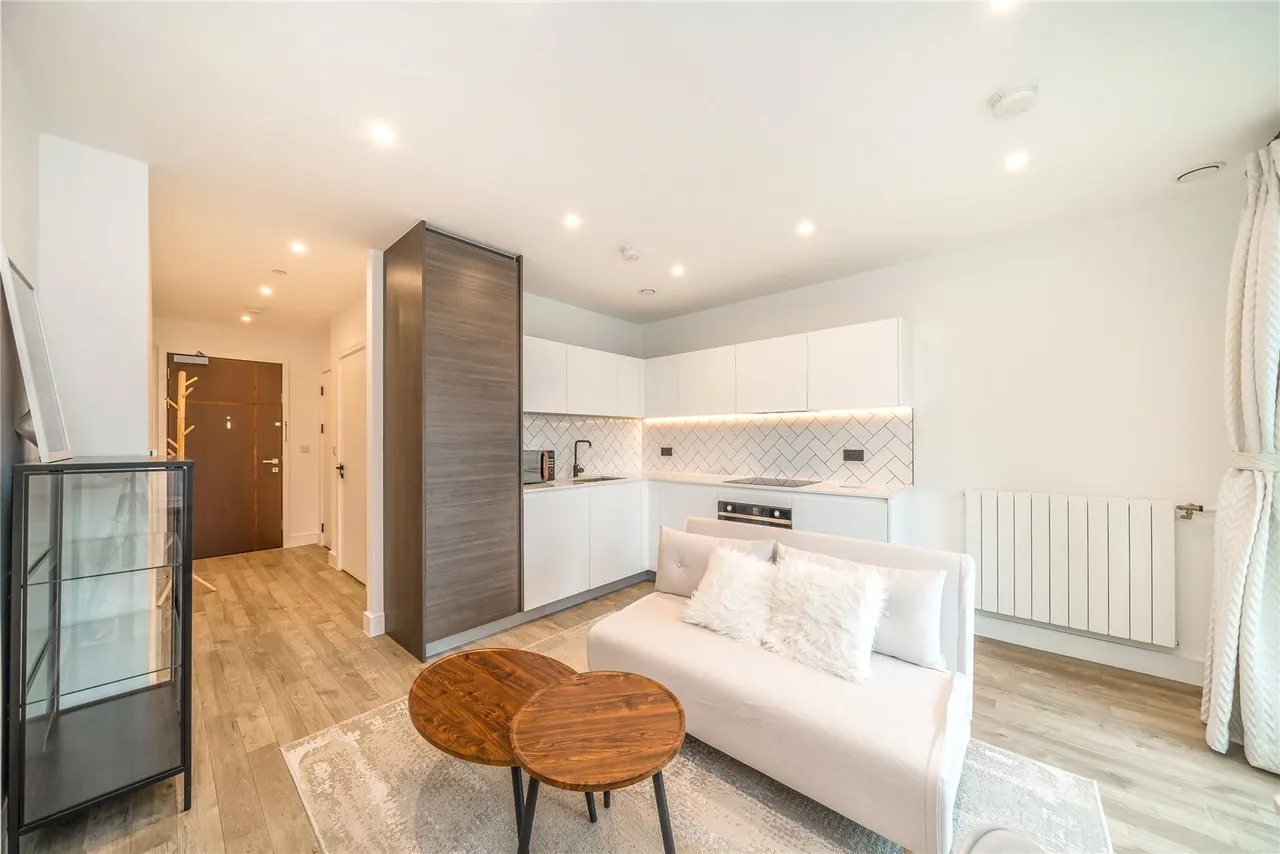 Plowden Road, London, SE3, photo 2