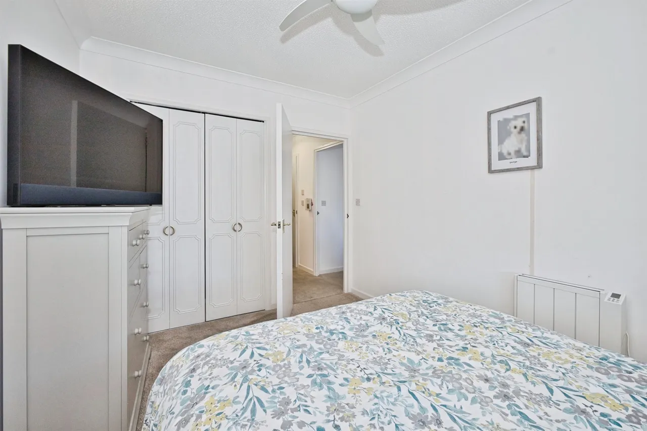 Priory Road, Wells, BA5, photo 10