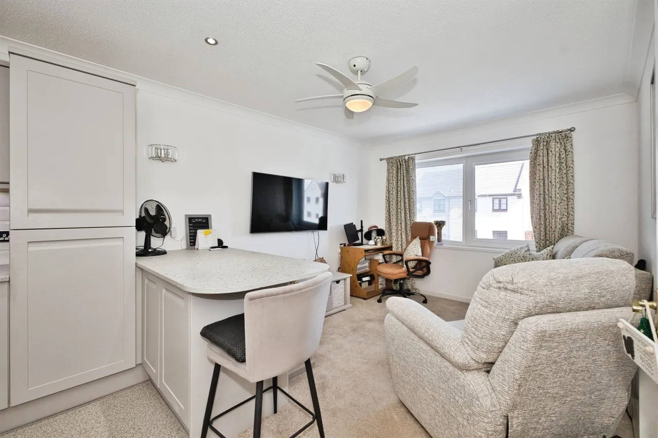 Priory Road, Wells, BA5, photo 8