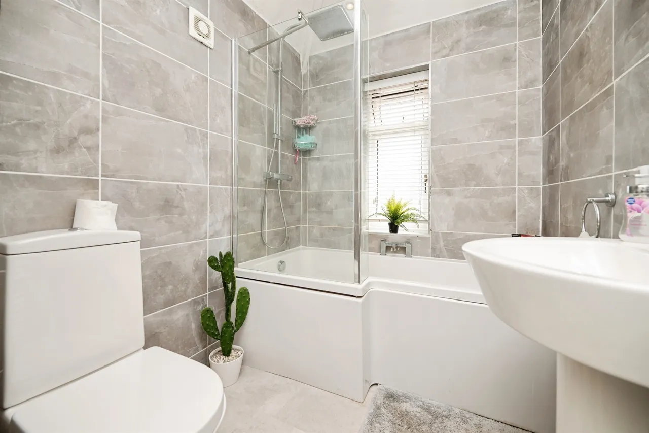 Charlemont Avenue, West Bromwich, B71, photo 9