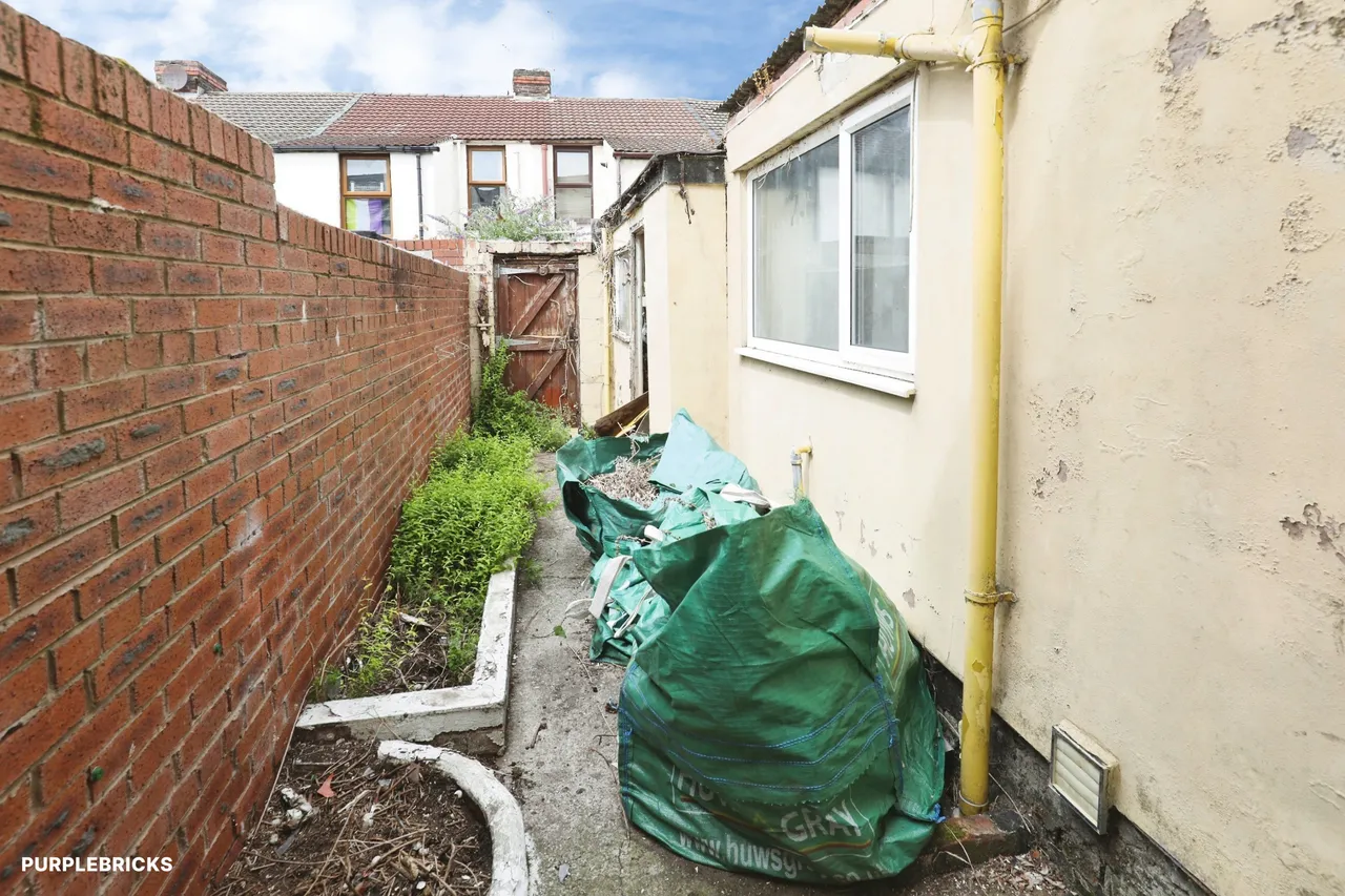 Kilburn Street, Liverpool, L21, photo 20