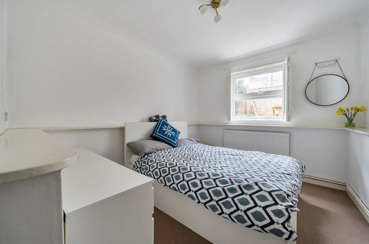 Waverley Road, Southsea, PO5, photo 6