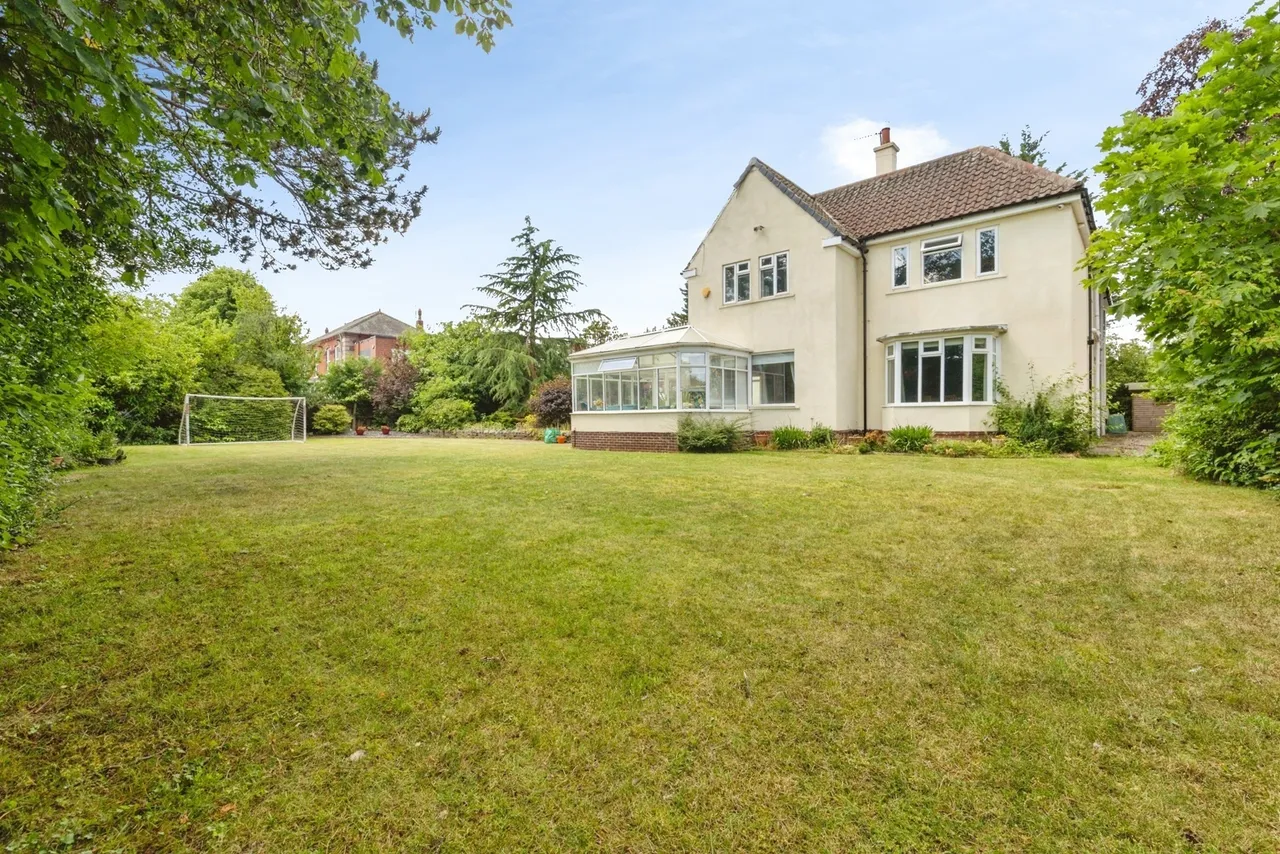 Yarm Road, Eaglescliffe, Stockton-on-Tees, TS16, photo 2