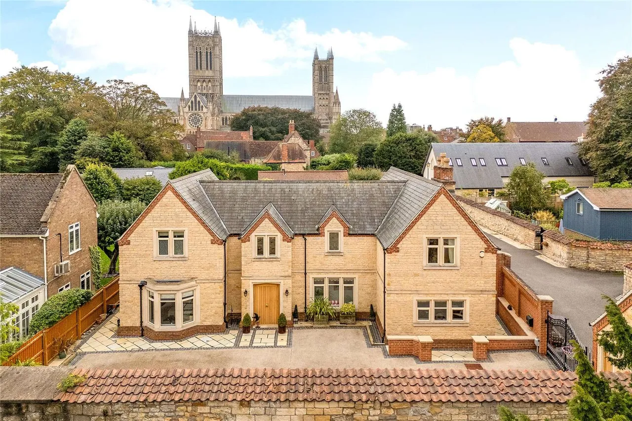 4 bed house for sale — James Street, Lincoln, Lincolnshire, LN2 1QE