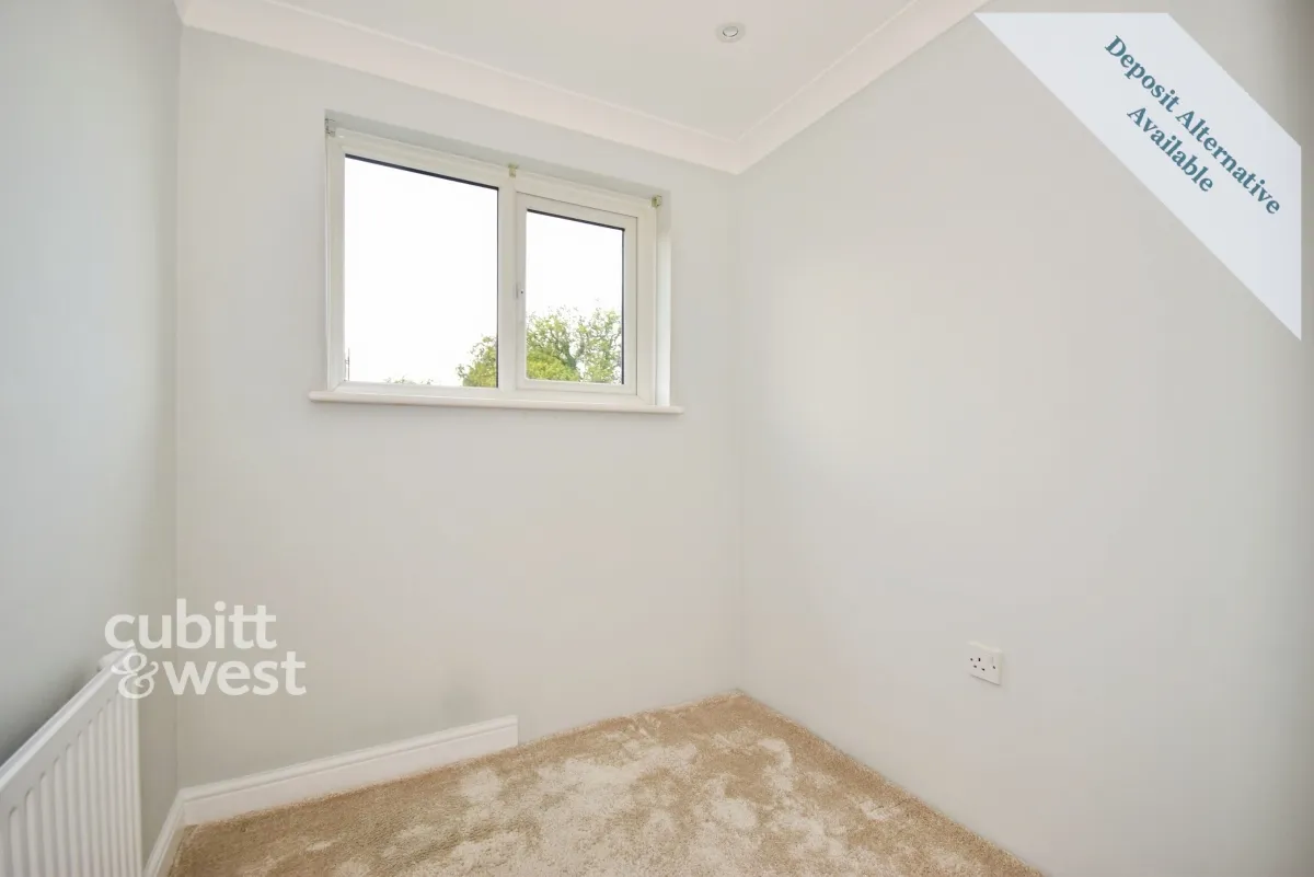 AVAILABLE NOW! Sycamore Drive, East Grinstead, RH19, photo 12