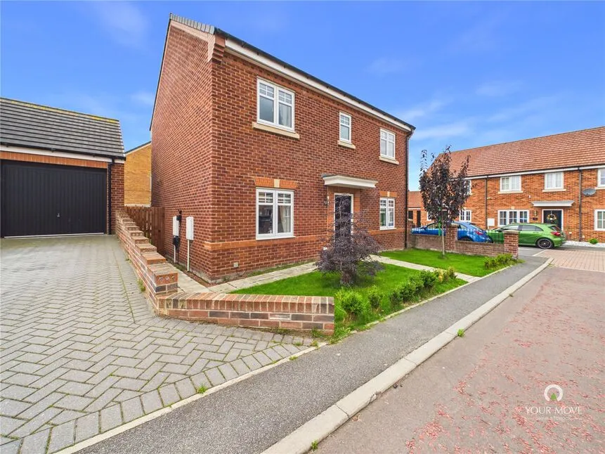 4 bed house for sale — Aberford Drive, Houghton Le Spring, Tyne and Wear, DH4