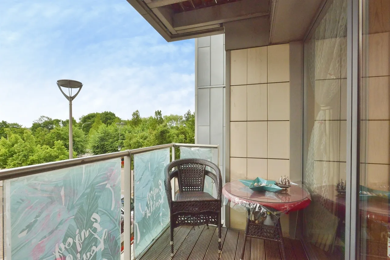 South Row, Milton Keynes, MK9, photo 14