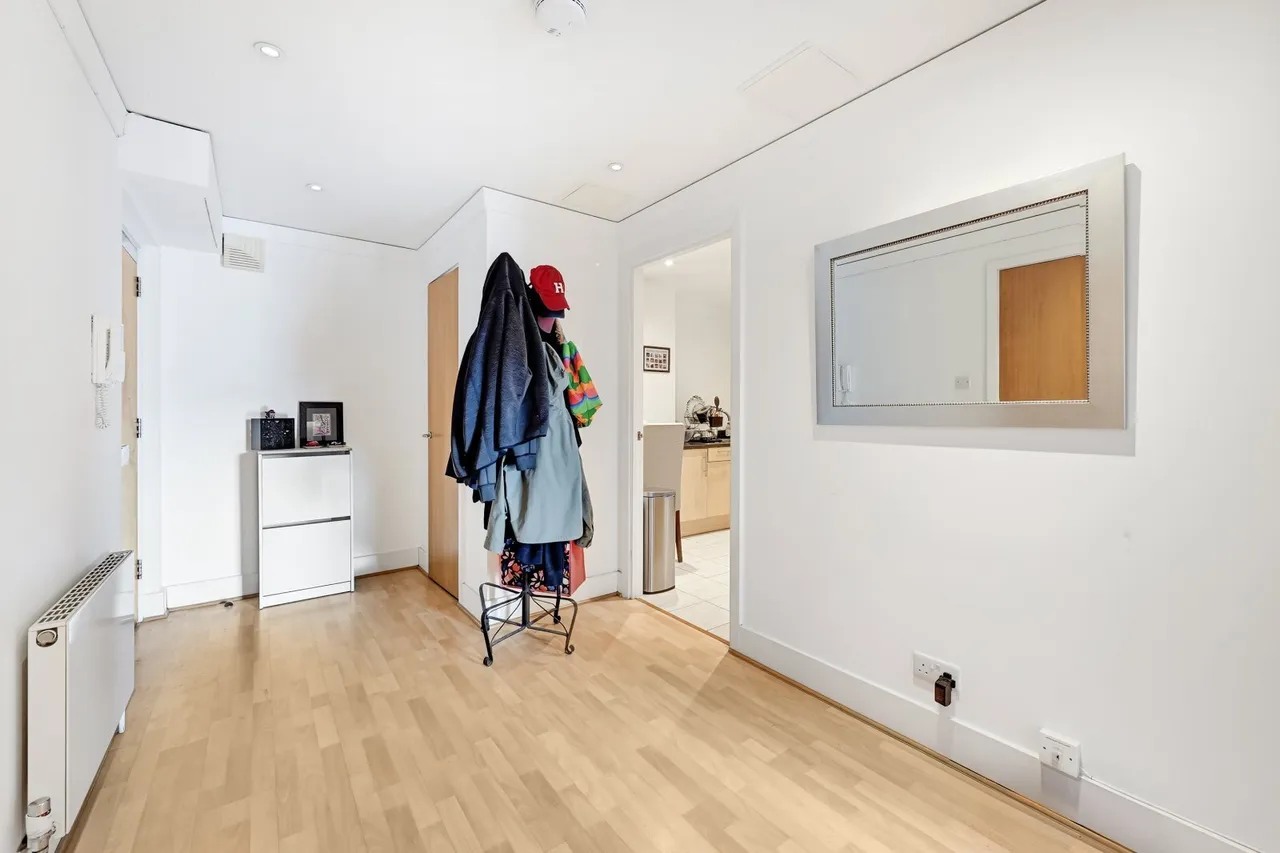 Victoria Street, London, SW1H, photo 12