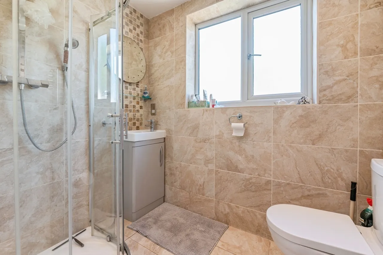 London Road, Grays, Essex, RM20, photo 12
