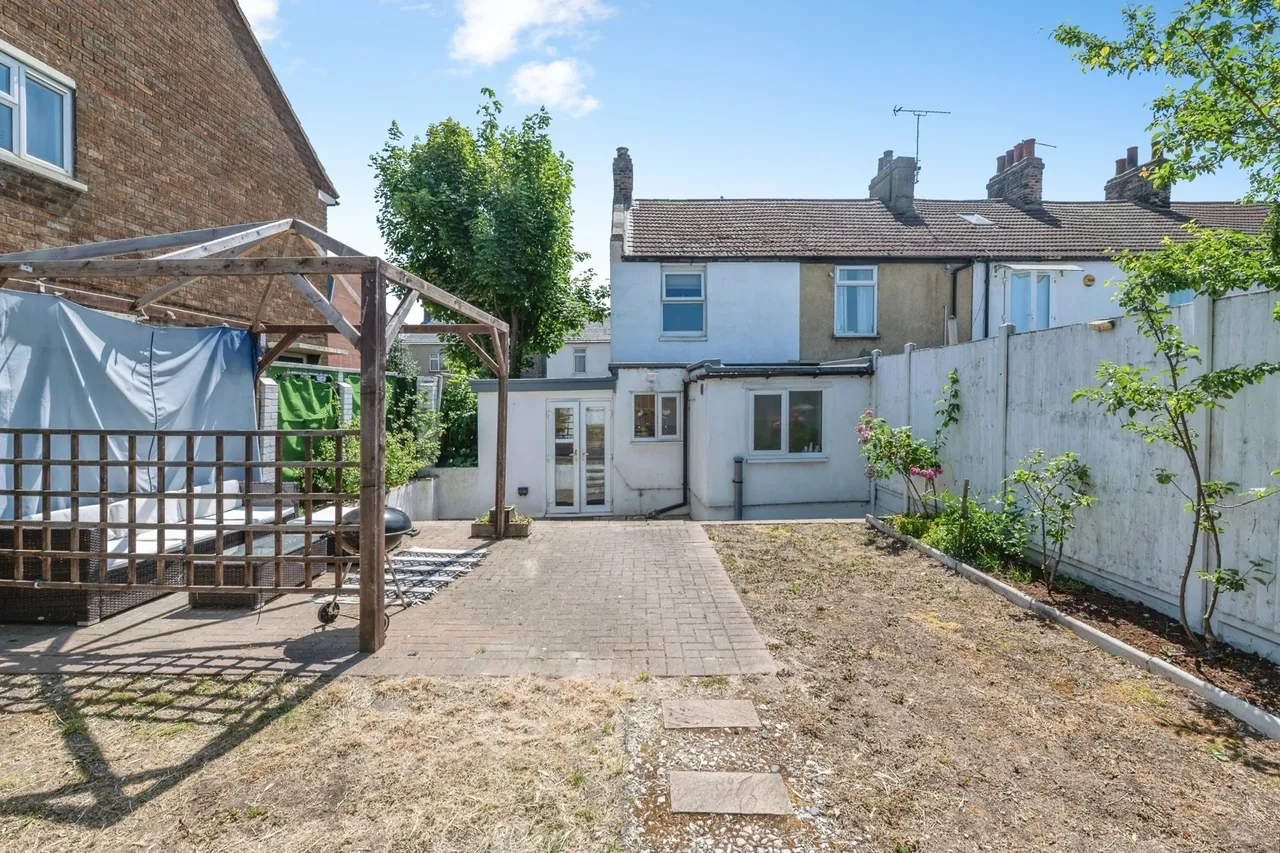 London Road, Grays, Essex, RM20, photo 18