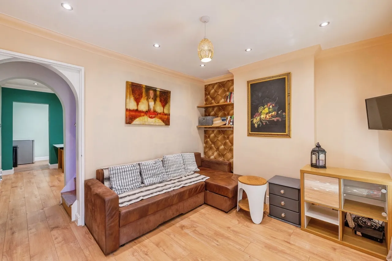 London Road, Grays, Essex, RM20, photo 5