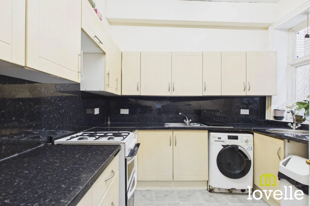 Princes Avenue, Hull, HU5, photo 15