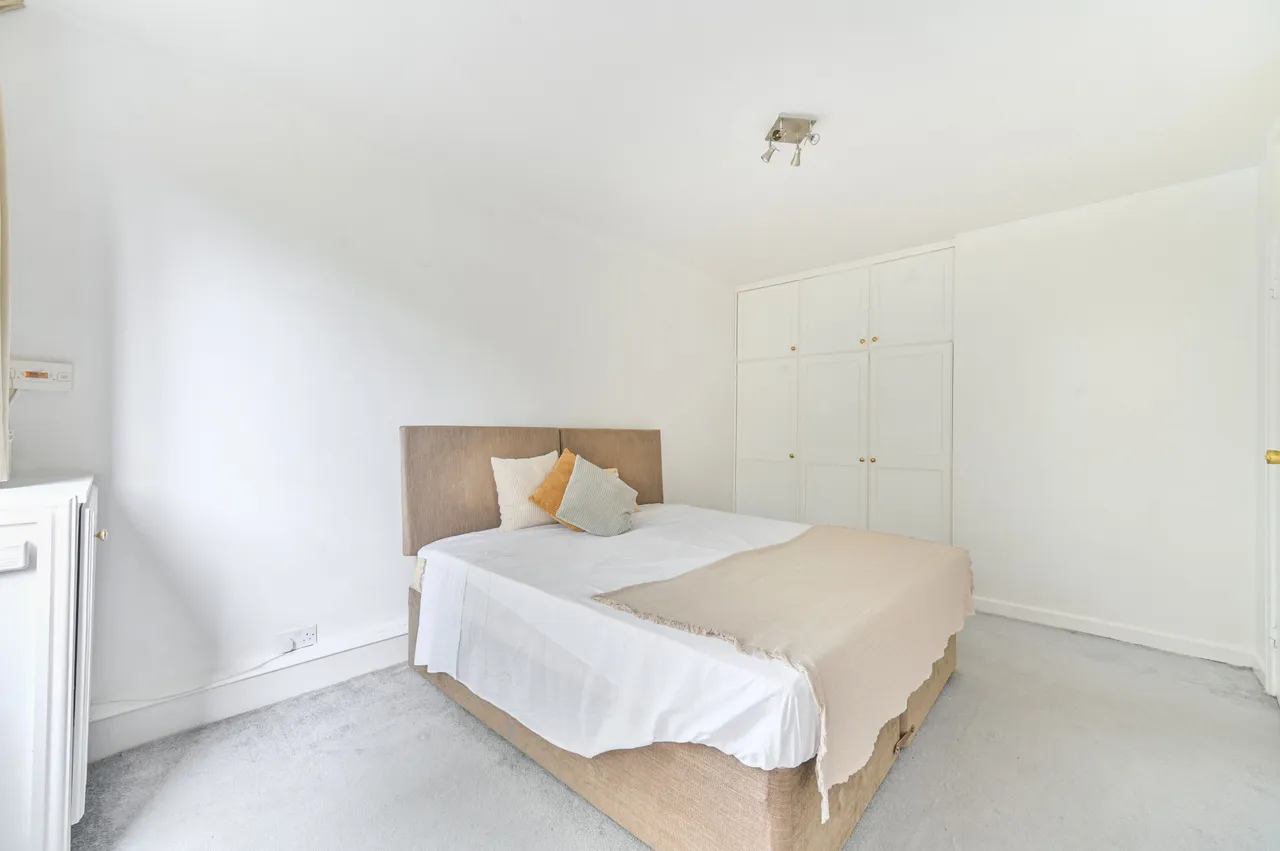 3 Waterford House, 100-110 Kensington Park Road, London, photo 9
