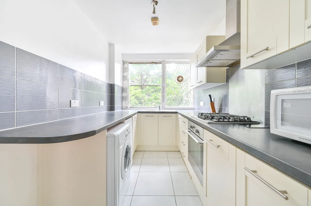 3 Waterford House, 100-110 Kensington Park Road, London, photo 11