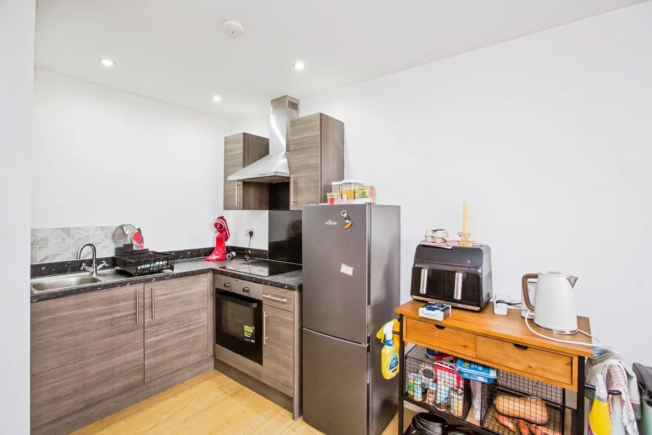 Pellon Lane, Halifax, West Yorkshire, HX1, photo 3