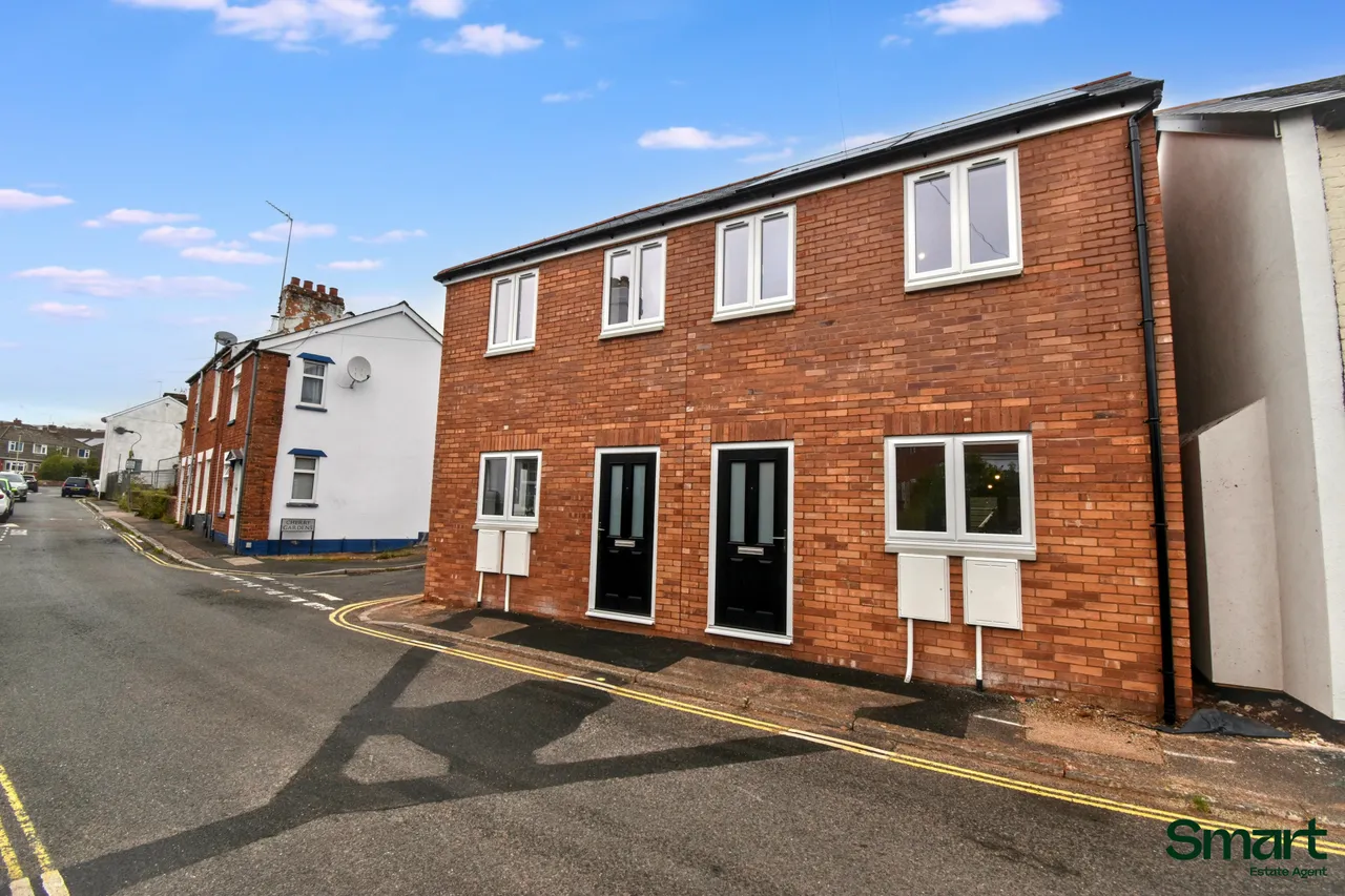 2 bed house for sale, Wonford Street, Exeter