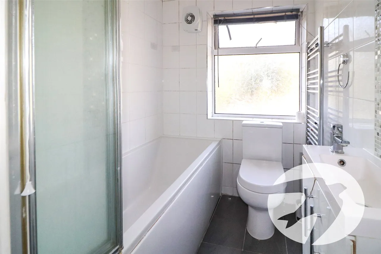 Parkside Avenue, Bexleyheath, DA7, photo 7