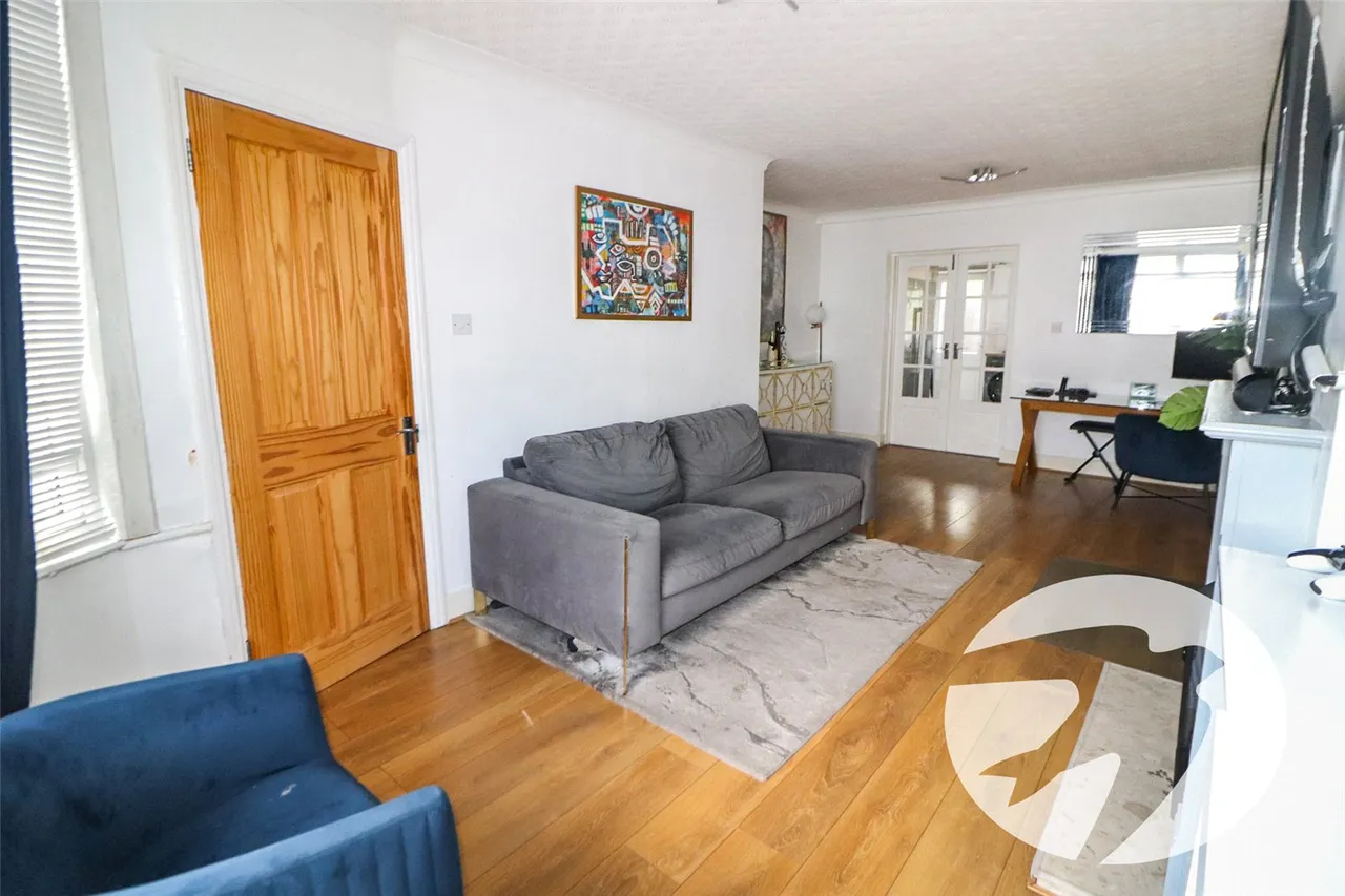 Parkside Avenue, Bexleyheath, DA7, photo 5
