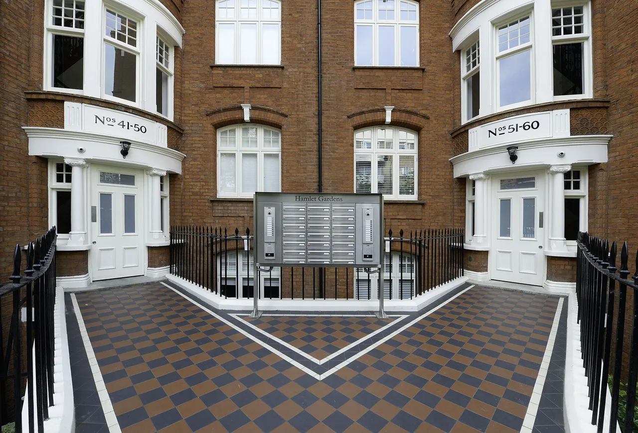 205a Hamlet Gardens, London, photo 12